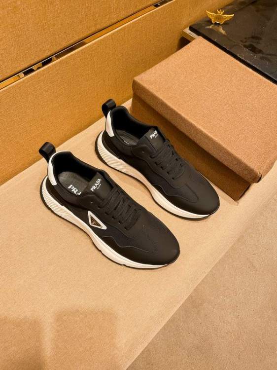Picture of Prada Shoes _SKUPradasz38-45WM090818725